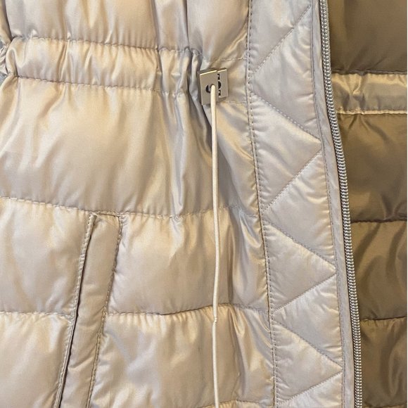 Kenneth Cole Padding Coat - Picture 6 of 8